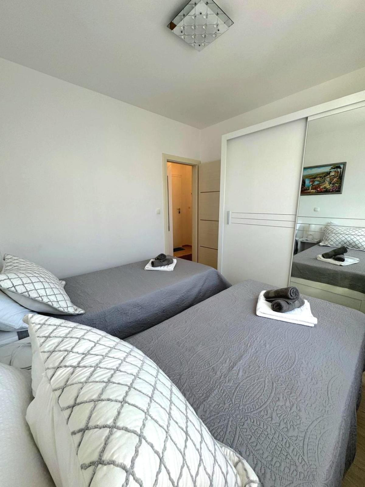 Apartment Misic تروغير المظهر الخارجي الصورة