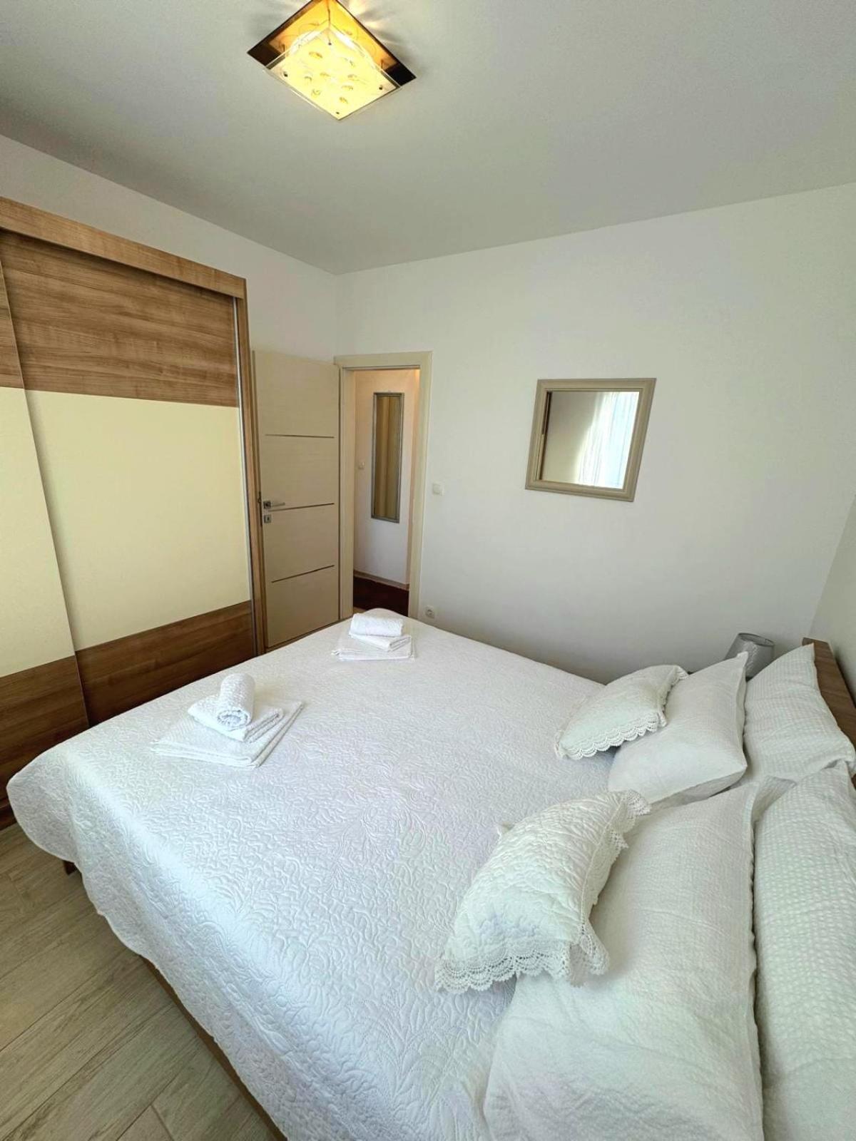 Apartment Misic تروغير المظهر الخارجي الصورة
